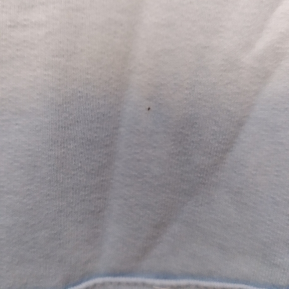 Hoodie with sparkly wording- tag says XXL, fits more like a medium/large - Picture 10 of 12